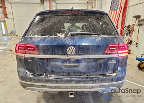 2018 Volkswagen Atlas Sel Premium z USA, uszkodzony, nr VIN 1V2NR2CA9JC589351